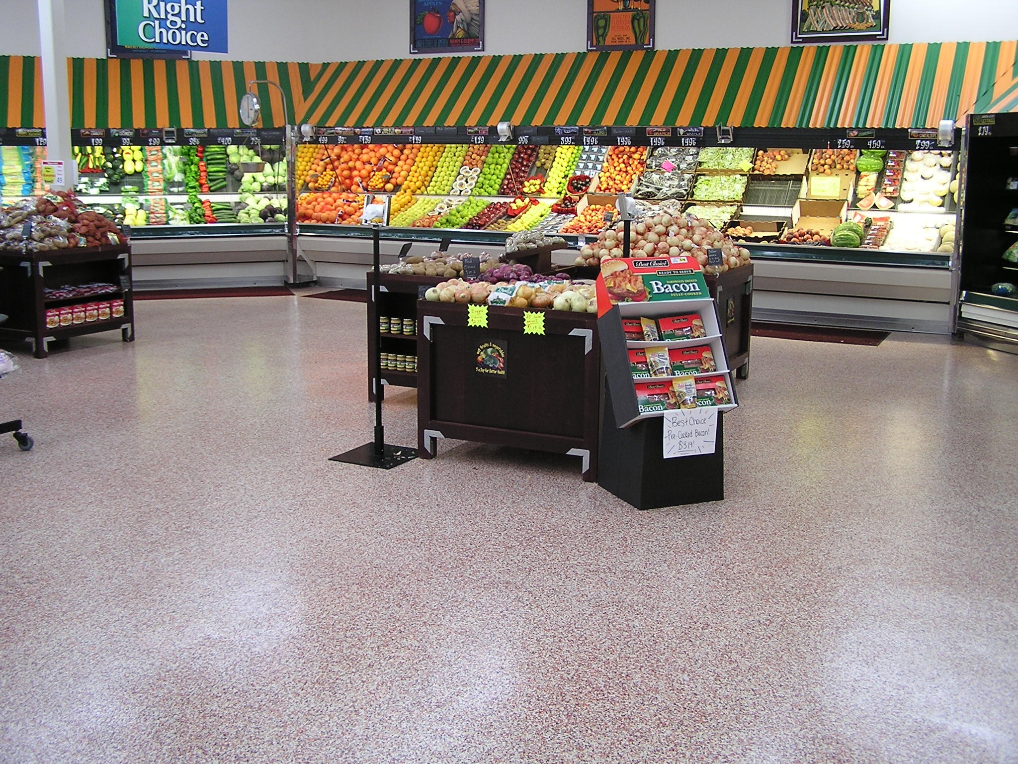 Floor flakes supermarket